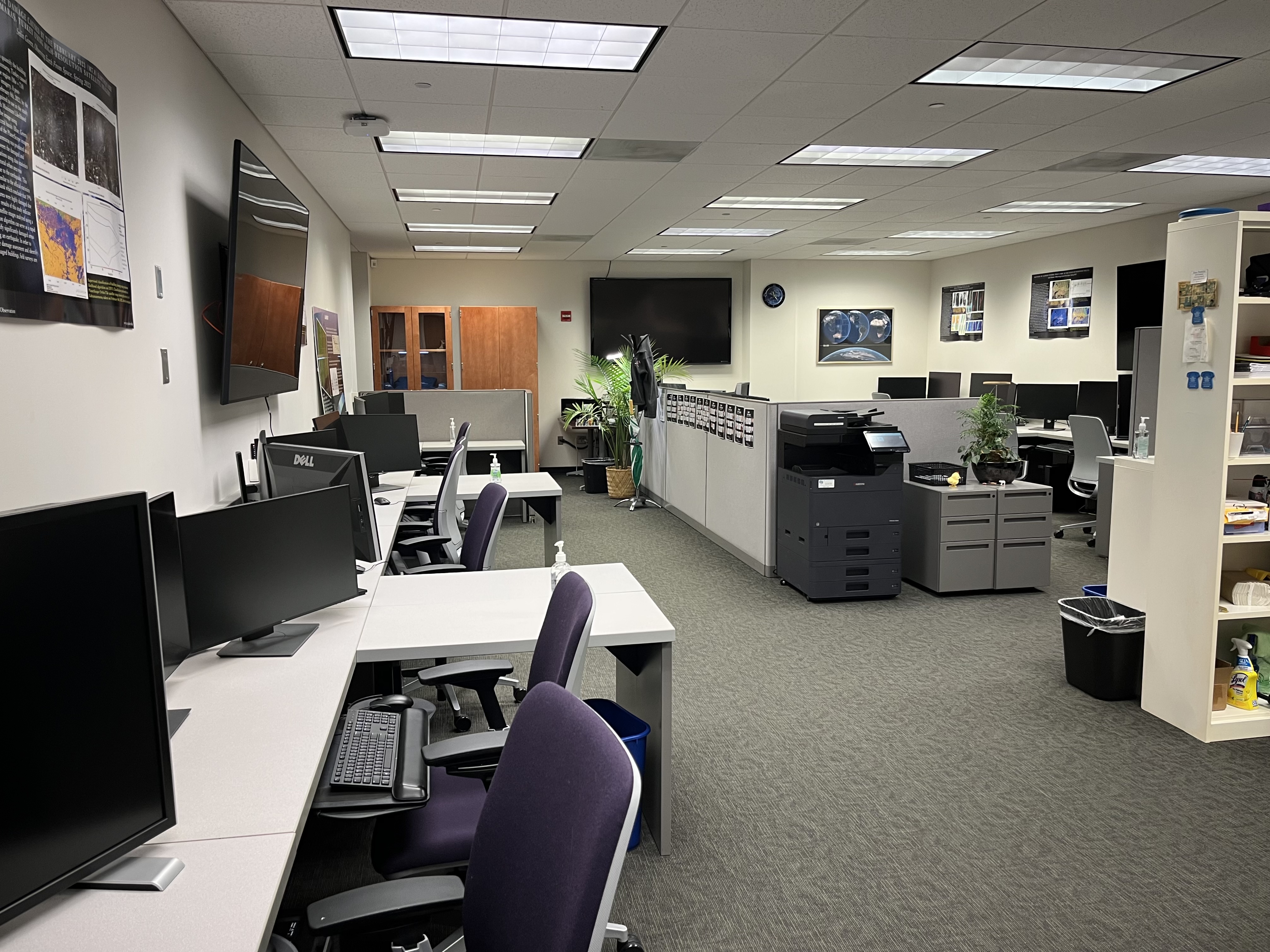 Left wall workstations